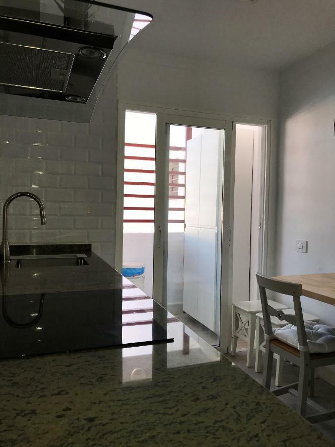 Sweethomeadeje Apartment Адехе Екстериор снимка